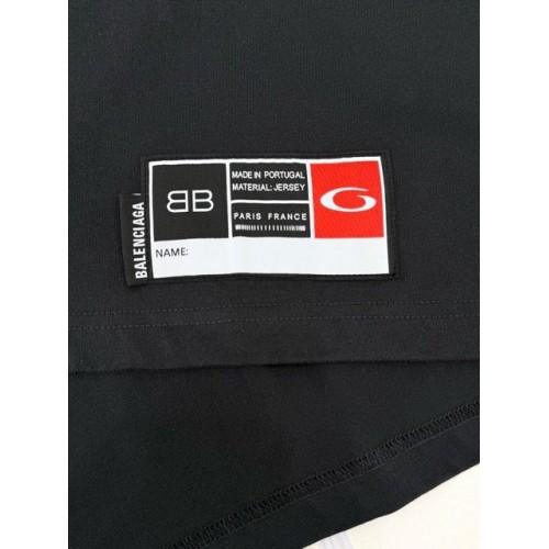 BALENCIAGA 2025SS Early Spring New 01 Printed Short Sleeve - Black BALENCIAGA 2025SS Early Spring New 01 Printed Short Sleeve - Black
