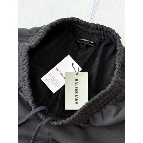 BALENCIAGA 25SS Circular Stitch Embroidery Shorts - Black BALENCIAGA 25SS Circular Stitch Embroidery Shorts - Black