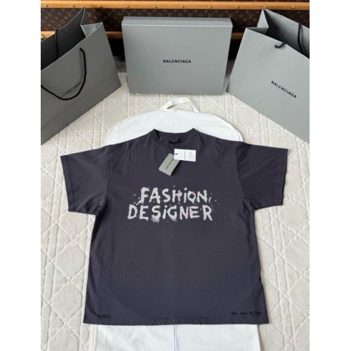 BALENCIAGA 25SS Golden Sands Shiny Printed Round Neck Short Sleeves BALENCIAGA 25SS Golden Sands Shiny Printed Round Neck Short Sleeves