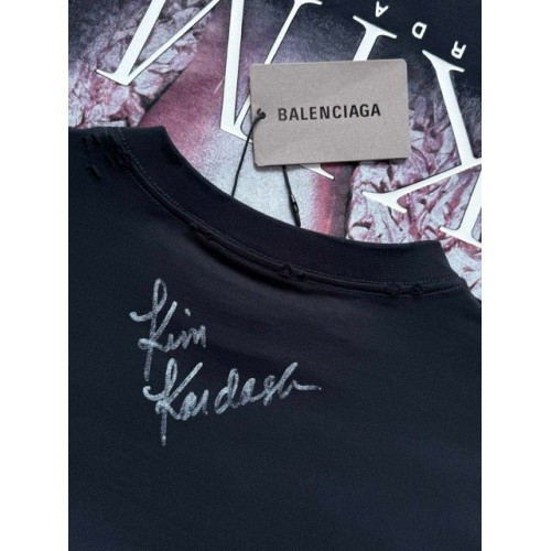 BALENCIAGA 25SS Kardashian Portrait Short Sleeves - Black BALENCIAGA 25SS Kardashian Portrait Short Sleeves - Black