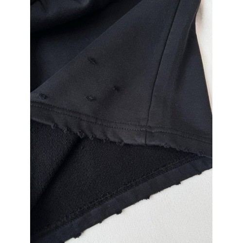 BALENCIAGA 25SS Rhinestone Destroyed Shorts Pants - Black BALENCIAGA 25SS Rhinestone Destroyed Shorts Pants - Black