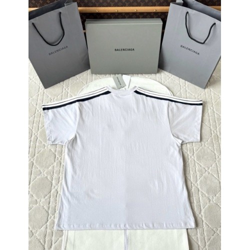 BALENCIAGA 25SS Shoulder Bar Round Neck Short - White BALENCIAGA 25SS Shoulder Bar Round Neck Short - White