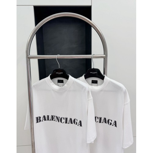 BALENCIAGA Blurred Lettering Printed Short Sleeve - White