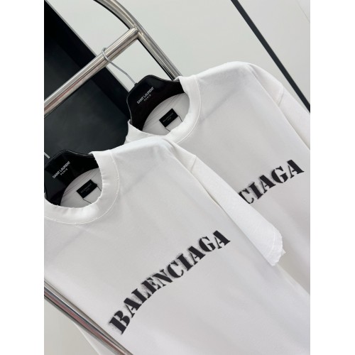 BALENCIAGA Blurred Lettering Printed Short Sleeve - White