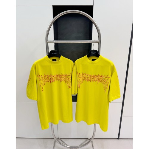 BALENCIAGA Flame Letters Print Short Sleeve - Yellow