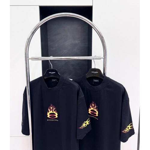 BALENCIAGA Flame Short Sleeve - Black