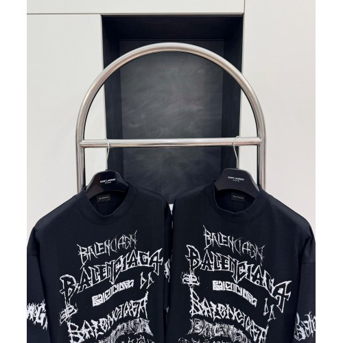 BALENCIAGA Limited Edition Graffiti Short Sleeve - Black