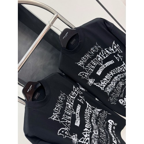 BALENCIAGA Limited Edition Graffiti Short Sleeve - Black