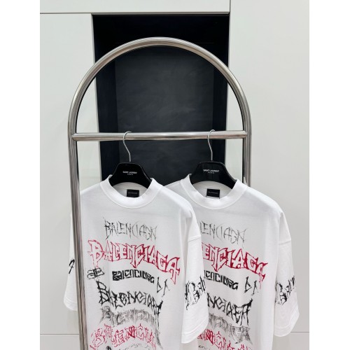 BALENCIAGA Limited Edition Graffiti Short Sleeve - White