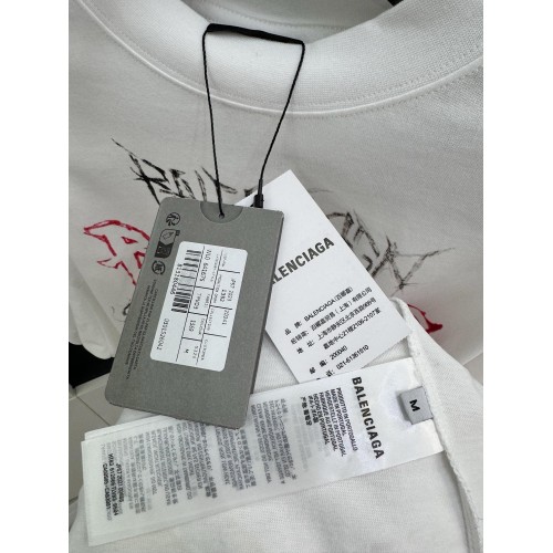 BALENCIAGA Limited Edition Graffiti Short Sleeve - White