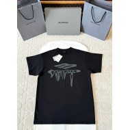 BALENCIAGA Melted Letter Printed Round Neck Short Sleeves - Black