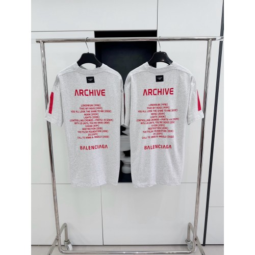 BALENCIAGA Music Series Printed Short Sleeve - Grey
