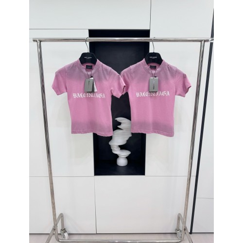BALENCIAGA Ripped Print Short Sleeve - Pink