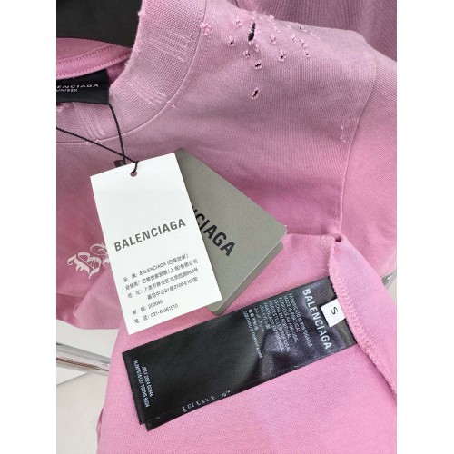 BALENCIAGA Ripped Print Short Sleeve - Pink