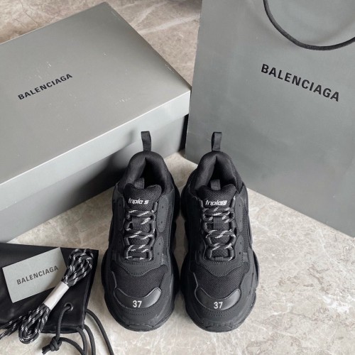 BALENCIAGA Triple S Sneaker - Black