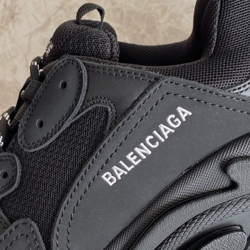 BALENCIAGA Triple S Sneaker - Black