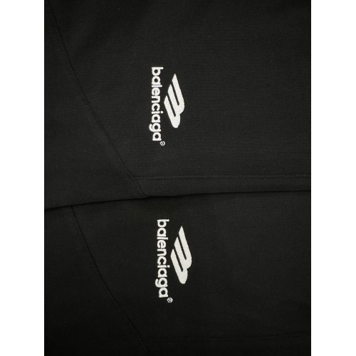 BALENCIAGA x Manchester United Football Club Embroidered Shorts