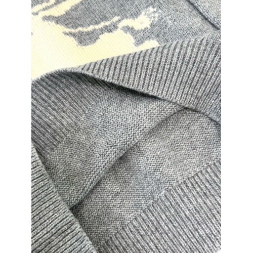 BURBERRY 2025SS Early Spring New Warhorse Wool Sweater - Gray BURBERRY 2025SS Early Spring New Warhorse Wool Sweater - Gray