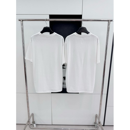 CELINE Triomphe Motif Embroidered Loose-Fit T-Shirt - White CELINE Triomphe Motif Embroidered Loose-Fit T-Shirt - White