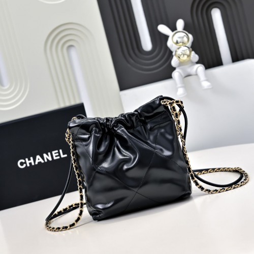 CHANEL 22 Mini Handbag - Calfskin Gold Black