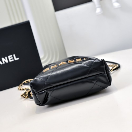 CHANEL 22 Mini Handbag - Calfskin Gold Black