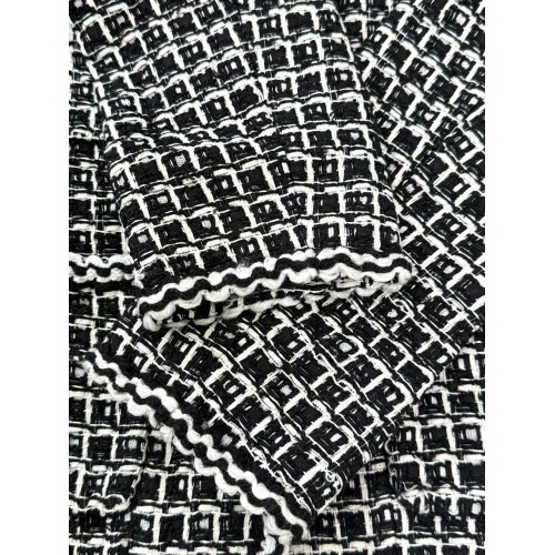 CHANEL 25C Houndstooth Woven Chanel Style Jacket CHANEL 25C Houndstooth Woven Chanel Style Jacket
