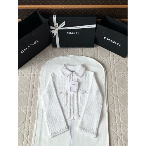 CHANEL 25P Woven Cardigan - White 