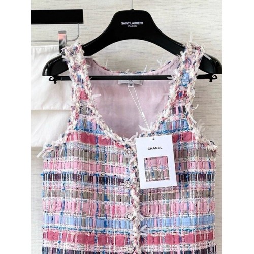 CHANEL 25S Chanel Style Pink Braided Glass Button Vest Camisole CHANEL 25S Chanel Style Pink Braided Glass Button Vest Camisole