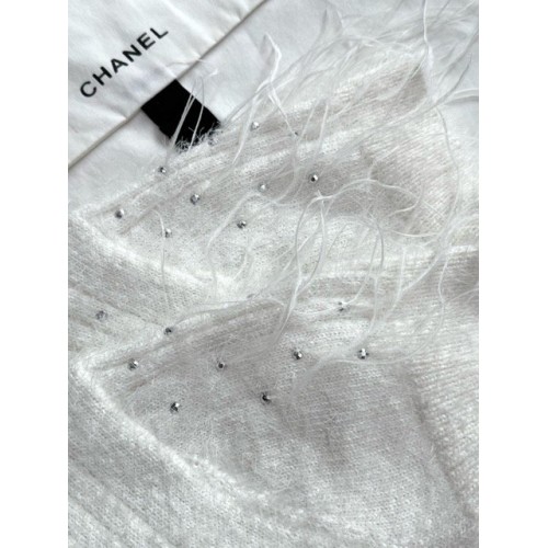 CHANEL 25S Feather Cardigan - White CHANEL 25S Feather Cardigan - White