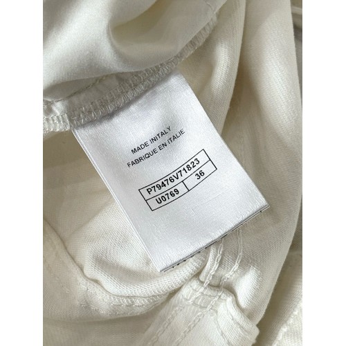 CHANEL 25S Scale Beaded Tassel White Jeans