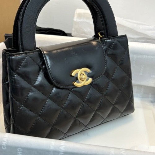 CHANEL Small Kelly Handbag - Black Calfskin