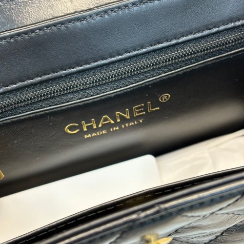 CHANEL Small Kelly Handbag - Black Calfskin