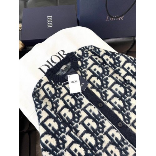 DIOR 2025SS Early Spring Snake Year Series Mohair Cardigan DIOR 2025SS Early Spring Snake Year Series Mohair Cardigan