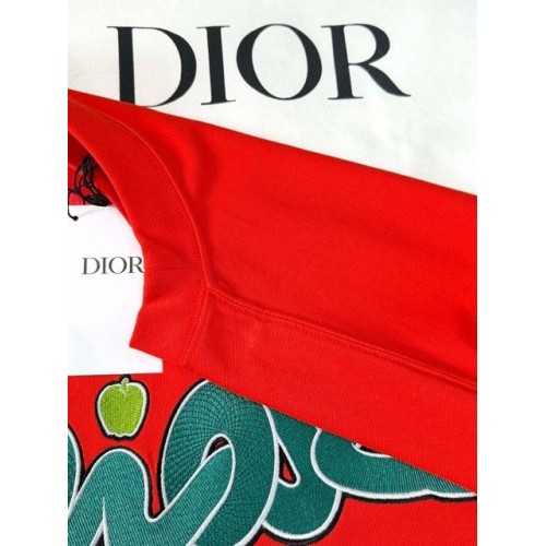DIOR 2025SS Year of the Snake Printed Smudge Short Sleeves - Red DIOR 2025SS Year of the Snake Printed Smudge Short Sleeves - Red