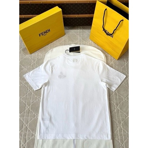 FENDI 2025SS Hot Dog Embroidery Round Neck Short Sleeve - White FENDI 2025SS Hot Dog Embroidery Round Neck Short Sleeve - White