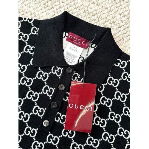 GUCCI 25SS Reversible Jacquard Knit Polo Short Sleeve - White and Black GUCCI 25SS Reversible Jacquard Knit Polo Short Sleeve - White and Black