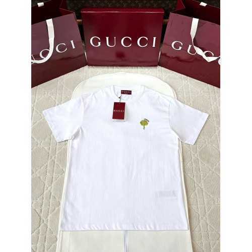 GUCCI 25SS Rose Embroidery Round Neck Short - White