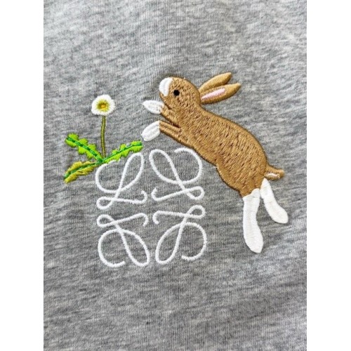 LOEWE 2024FW Rabbit Embroidery Round Neck Short Sleeve - Gray LOEWE 2024FW Rabbit Embroidery Round Neck Short Sleeve - Gray