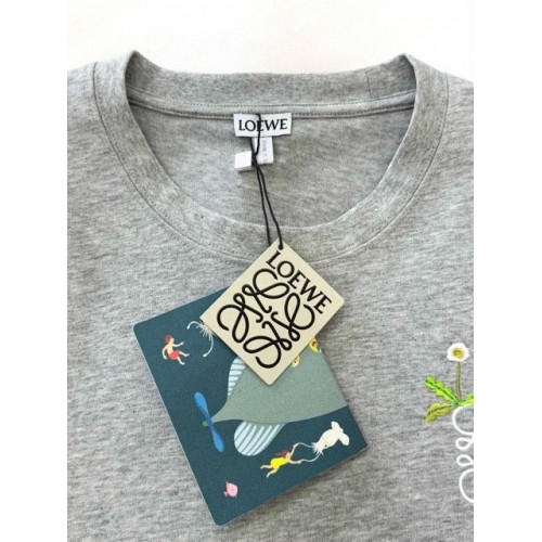 LOEWE 2024FW Rabbit Embroidery Round Neck Short Sleeve - Gray LOEWE 2024FW Rabbit Embroidery Round Neck Short Sleeve - Gray