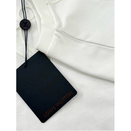 LV 2024FW Embossed Logo Short Sleeves - White