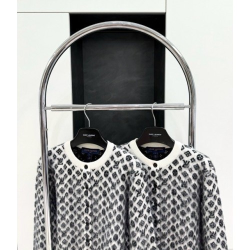 LV 2024FW Logo Knit Cardigan LV 2024FW Logo Knit Cardigan