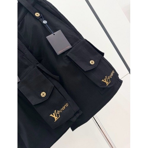 LV 2024SS Small Letter Multi-Pocket Shorts LV 2024SS Small Letter Multi-Pocket Shorts