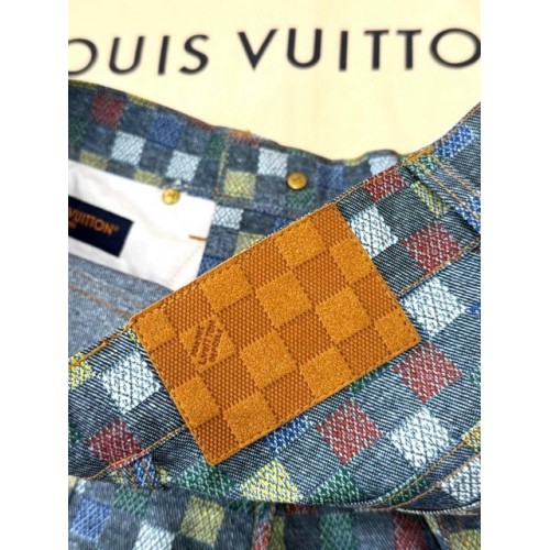 LV 2025SS Colorful Checkerboard Shorts Pants LV 2025SS Colorful Checkerboard Shorts Pants