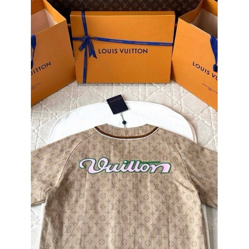 LV 2025SS Early Spring New Denim Short Sleeves - Light Brown LV 2025SS Early Spring New Denim Short Sleeves - Light Brown