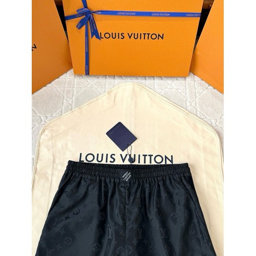 LV 2025SS Monogram Shorts - Black