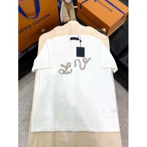 LV 2025SS Pearlescent Gauze Badge Short Sleeve