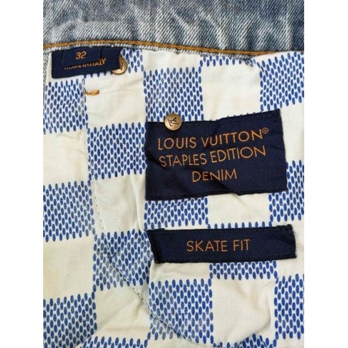 LV 2025SS Pocket Embroidery Washed Jeans - Light Blue LV 2025SS Pocket Embroidery Washed Jeans - Light Blue