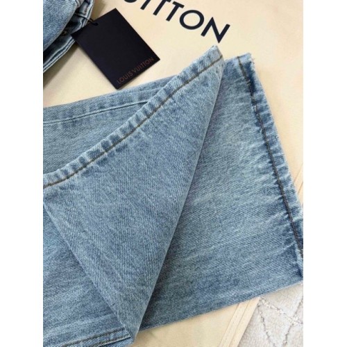 LV 2025SS Pocket Embroidery Washed Jeans - Light Blue LV 2025SS Pocket Embroidery Washed Jeans - Light Blue