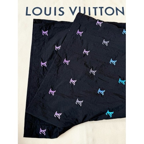 LV 25SS Gradient Embroidered Beach Shorts