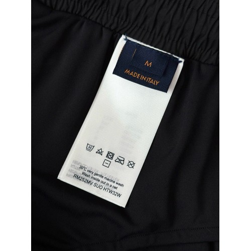 LV 25SS Gradient Embroidered Beach Shorts